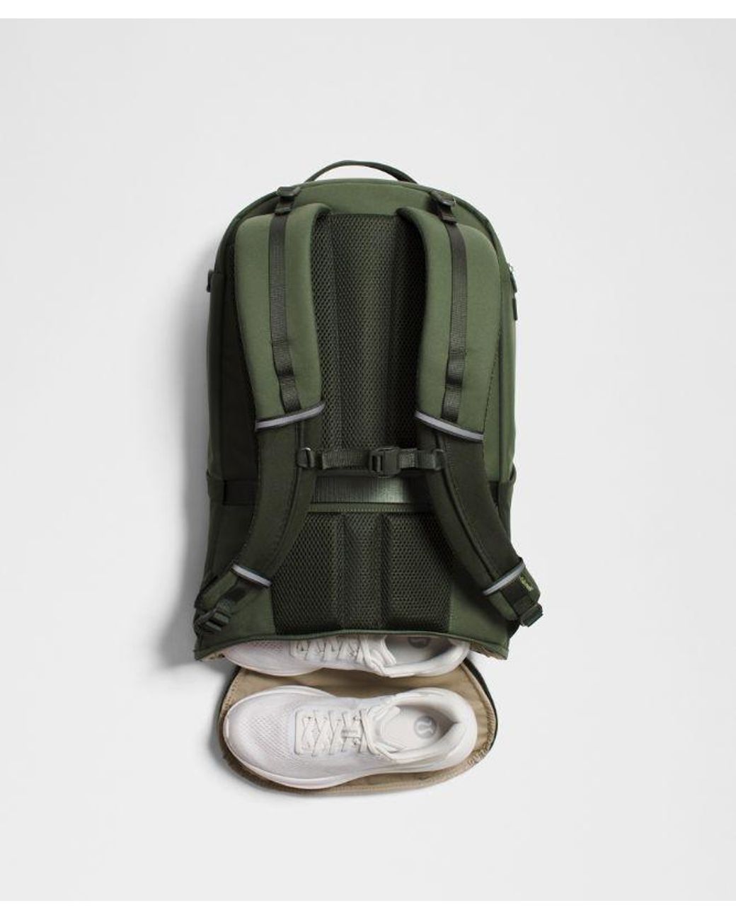 lululemon athletica Green – Scuba Backpack 32L Paracord –