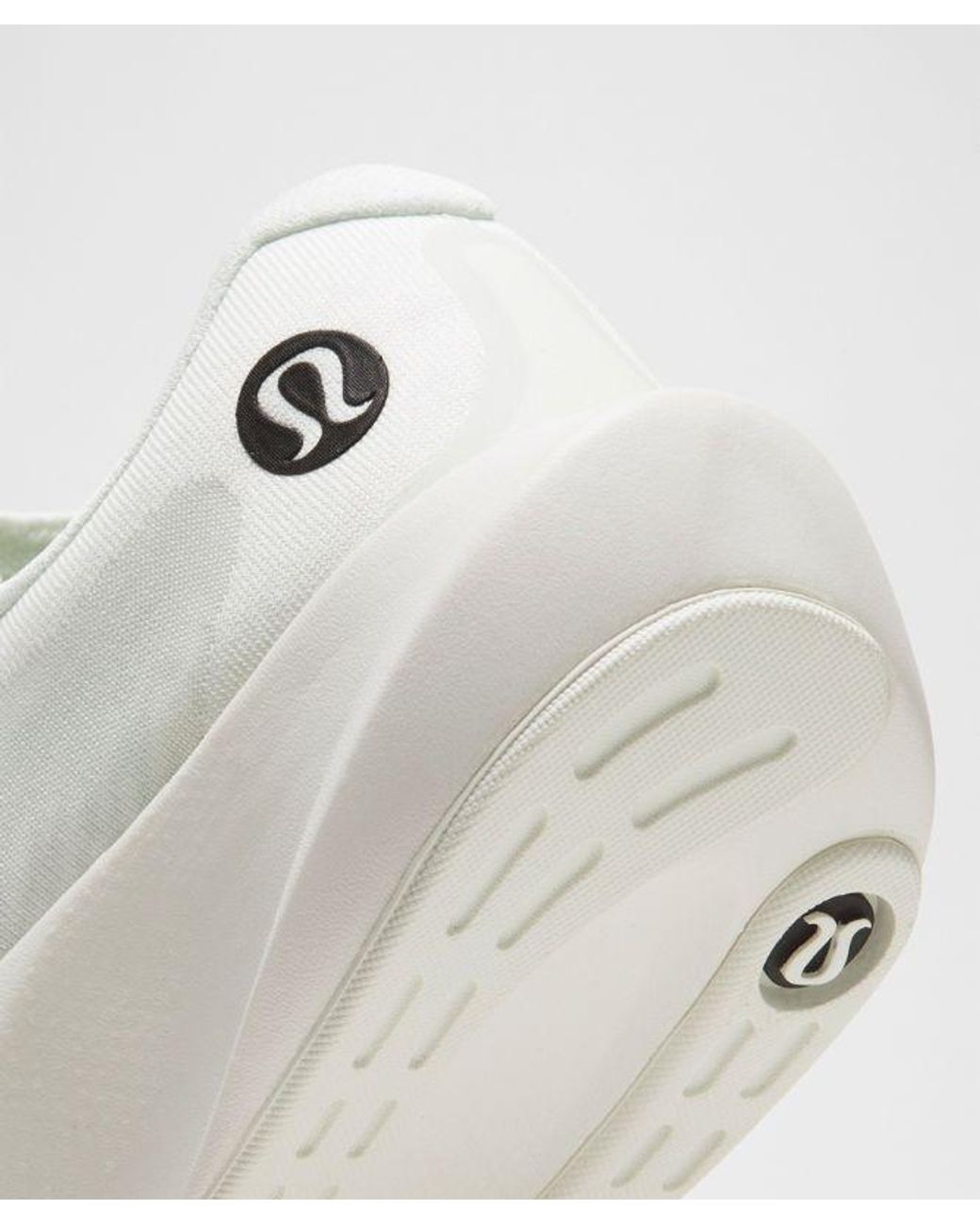 lululemon athletica White – Split Shift Running Shoes – – Size 14