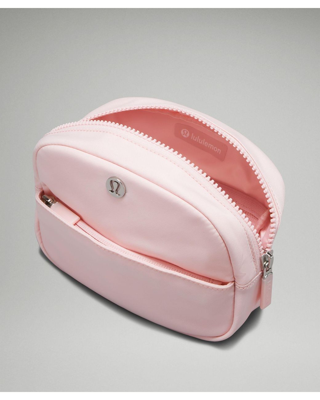 ◆ILLIGO◆ Essential Pocket Bag Pink 5006528757 ESSENTIAL POCKET BAG PINK - illigo | 60% - Asian Fashion