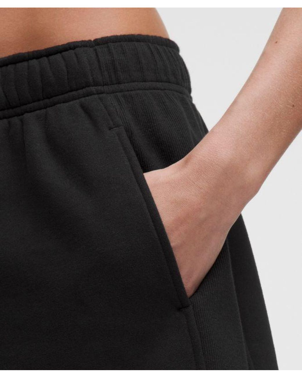 lululemon athletica Black Scuba Evolve Oversized Short 5"
