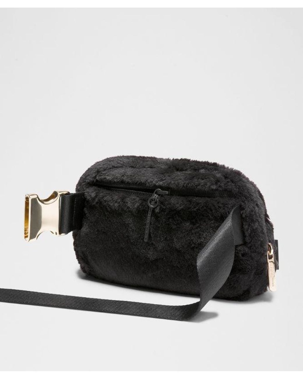 lululemon Everywhere Belt Bag in Black | Lyst UK
