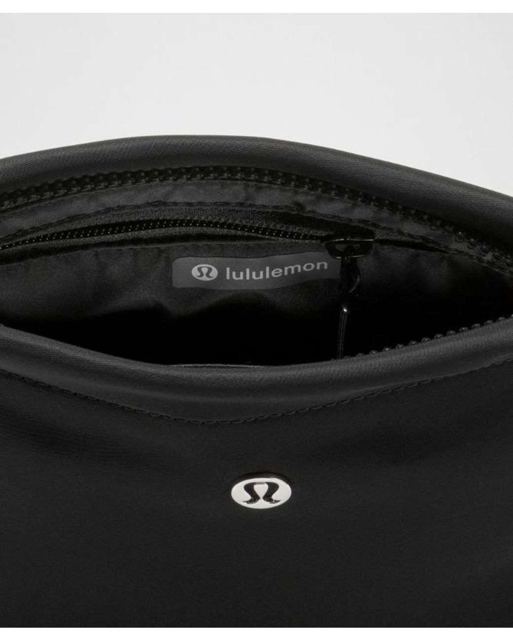 lululemon athletica Black – Convertible Pouch Mini 1L –