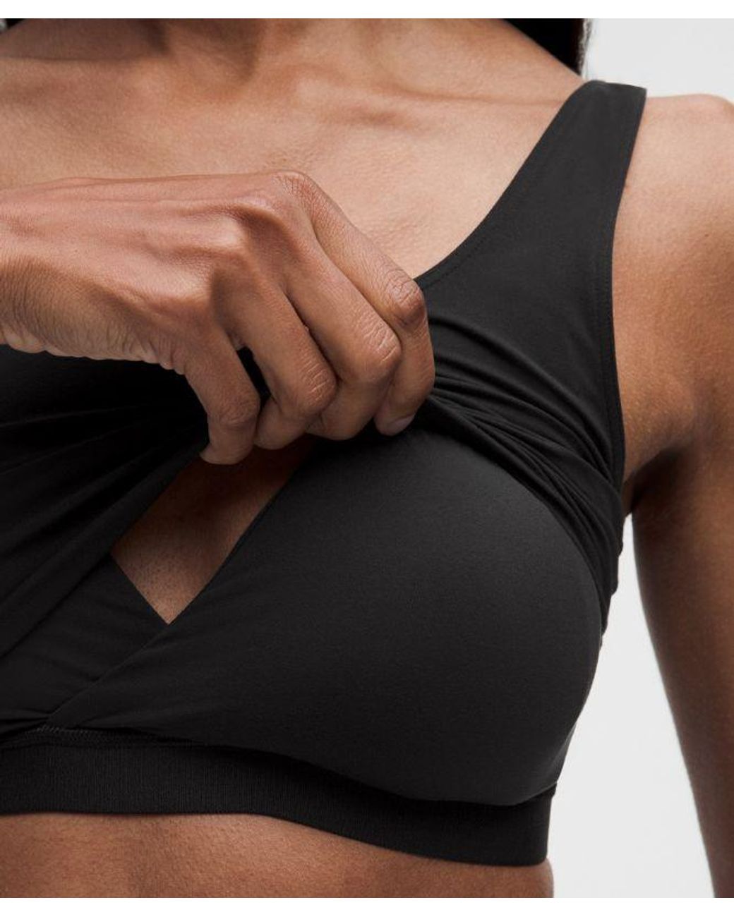 lululemon athletica Black – Nursing Sports Bra – –