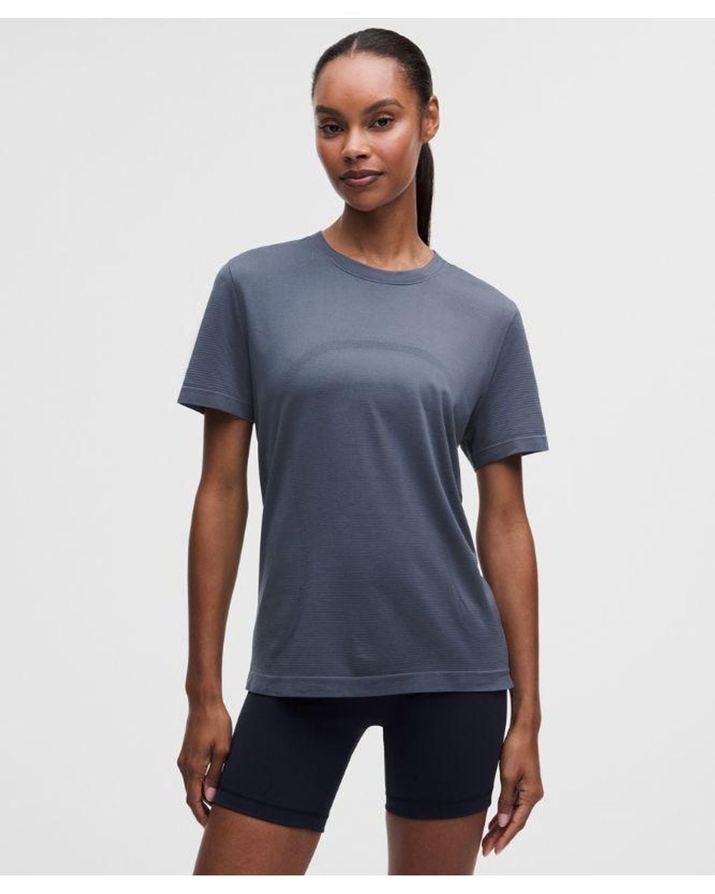 lululemon athletica Blue – Swiftly Relaxed Short-Sleeve Shirt Hip Length – – Size 4