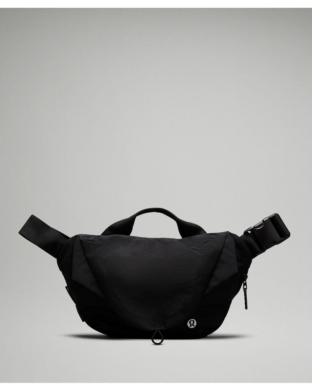 ★LMC★ OVAL GLOBE CURVED CROSS BAG black 0LM44FBG111BLK OVAL GLOBE CURVED CROSS BAG black - LMC | 엘엠씨