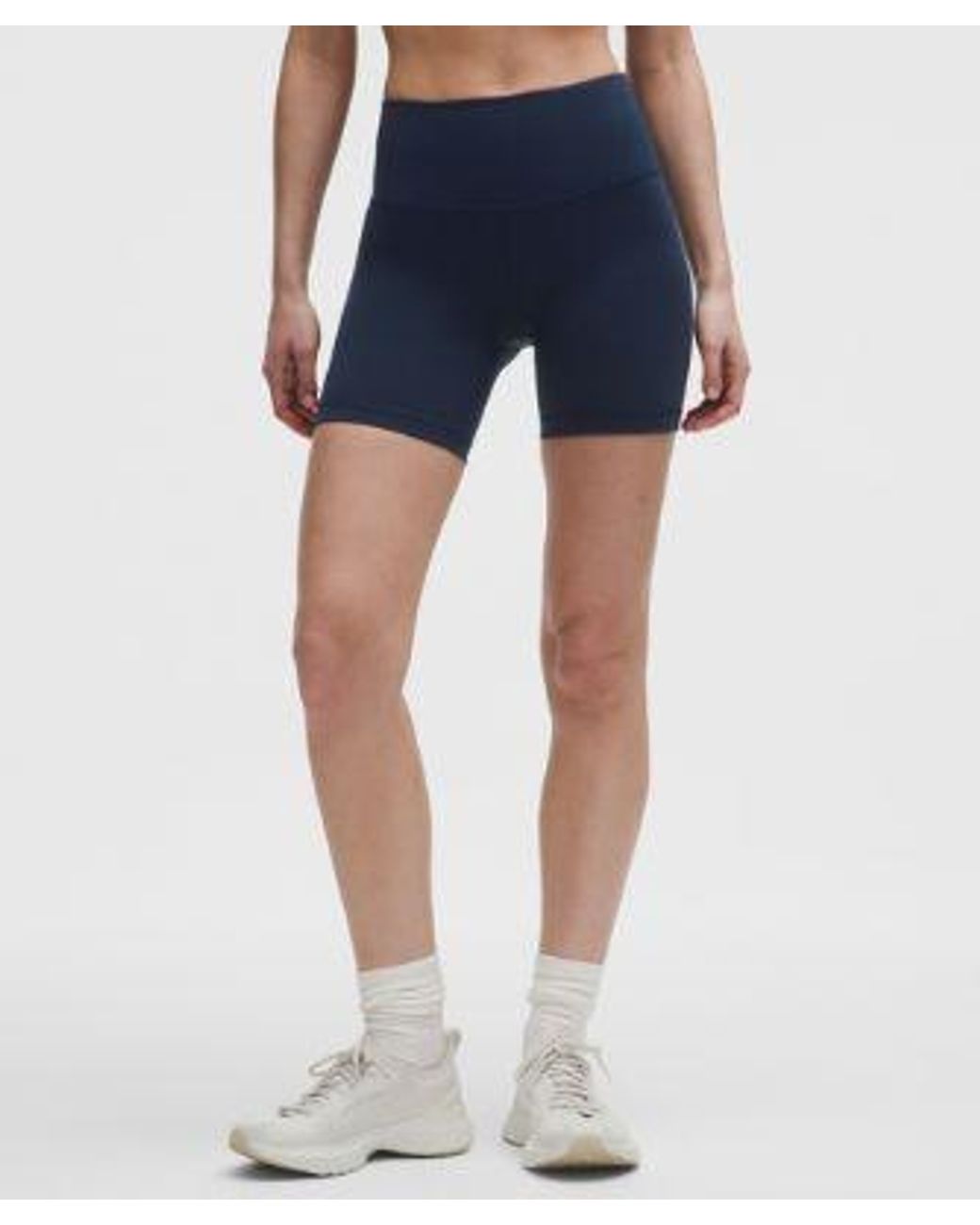 lululemon athletica Blue – Wunder Train No Line High-Rise Shorts – 6" – – Size 4