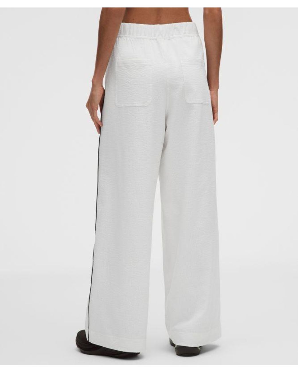 lululemon athletica White – Seersucker High-Rise Pleated Pants Regular – – Size Large