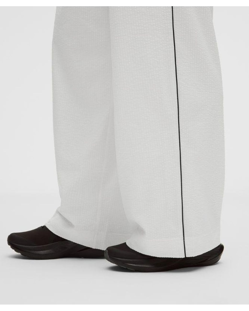 lululemon athletica White – Seersucker High-Rise Pleated Pants Regular – – Size Large