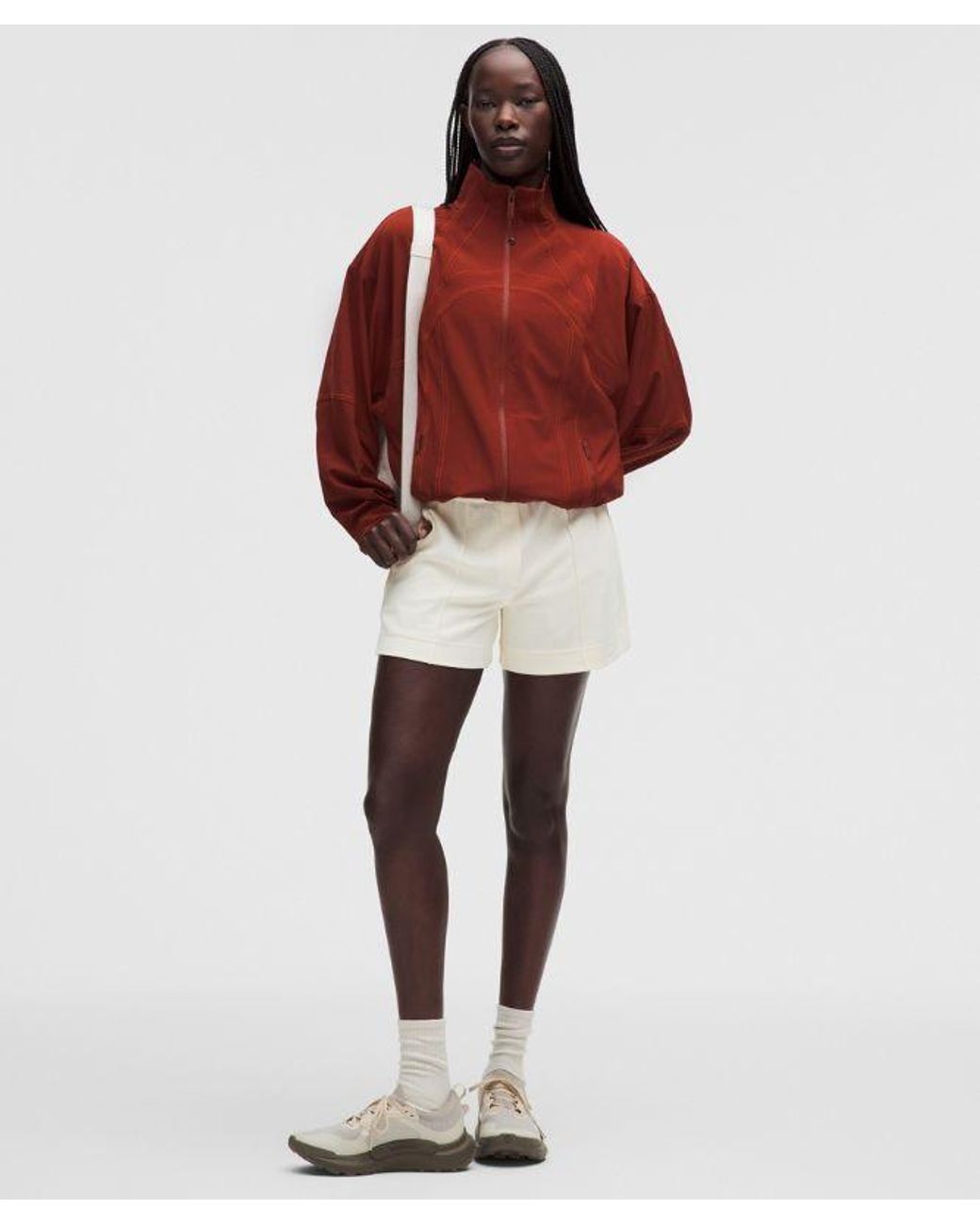 lululemon athletica Red – Lightweight Softstreme Mid-Rise Pintuck Shorts – 4" – – Size Medium
