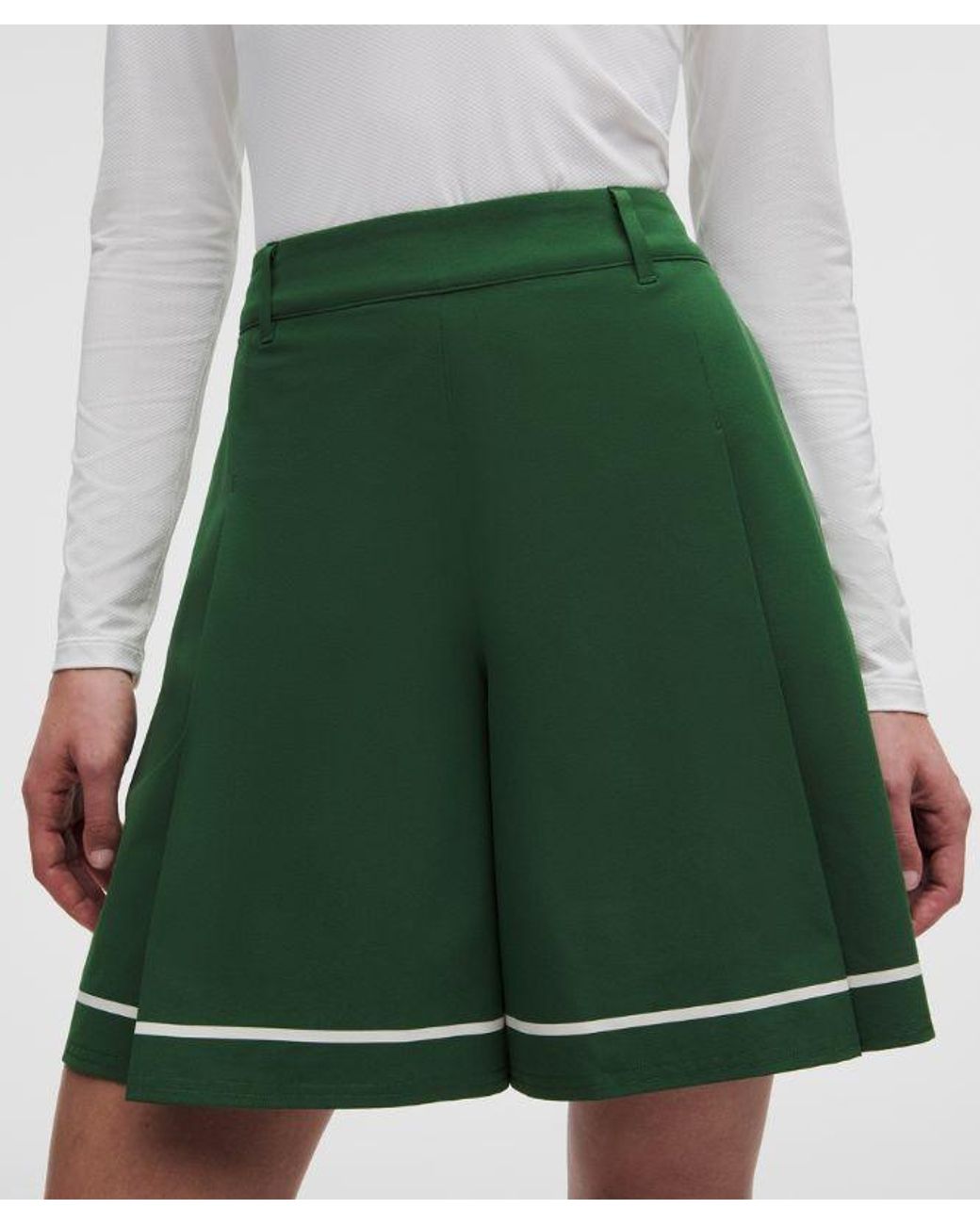 lululemon athletica Green – Box-Pleat High-Rise Golf Shorts – 7" – – Size 28