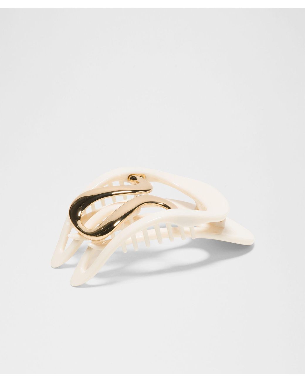 lululemon Small Yoga Claw Hair Clip in White | Lyst display picture 3