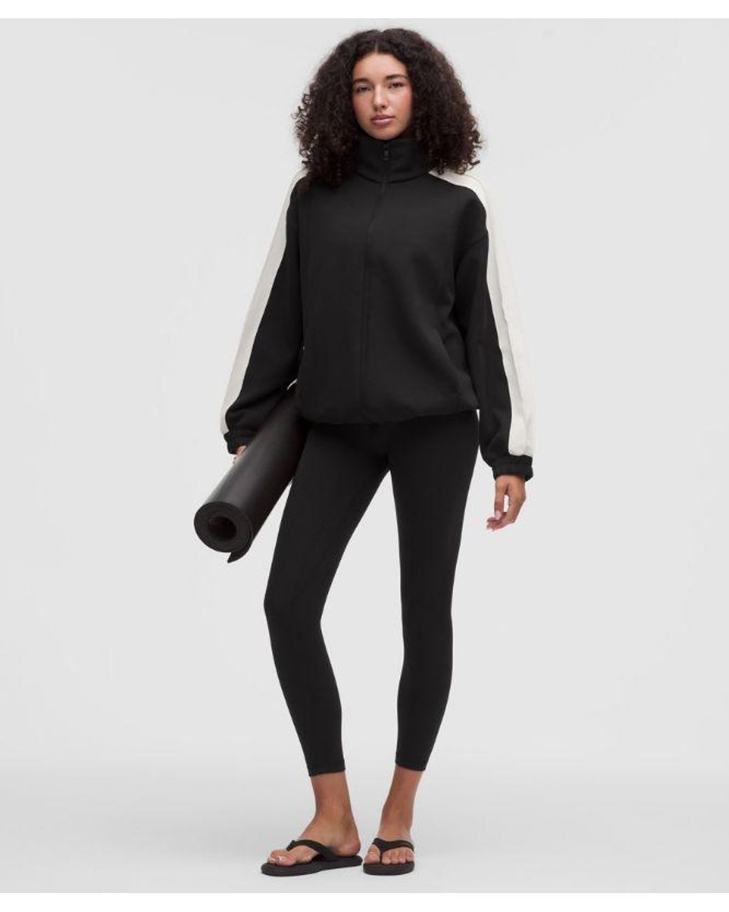 lululemon athletica Black – Align No Line High-Rise Pants – 25" – – Size 4