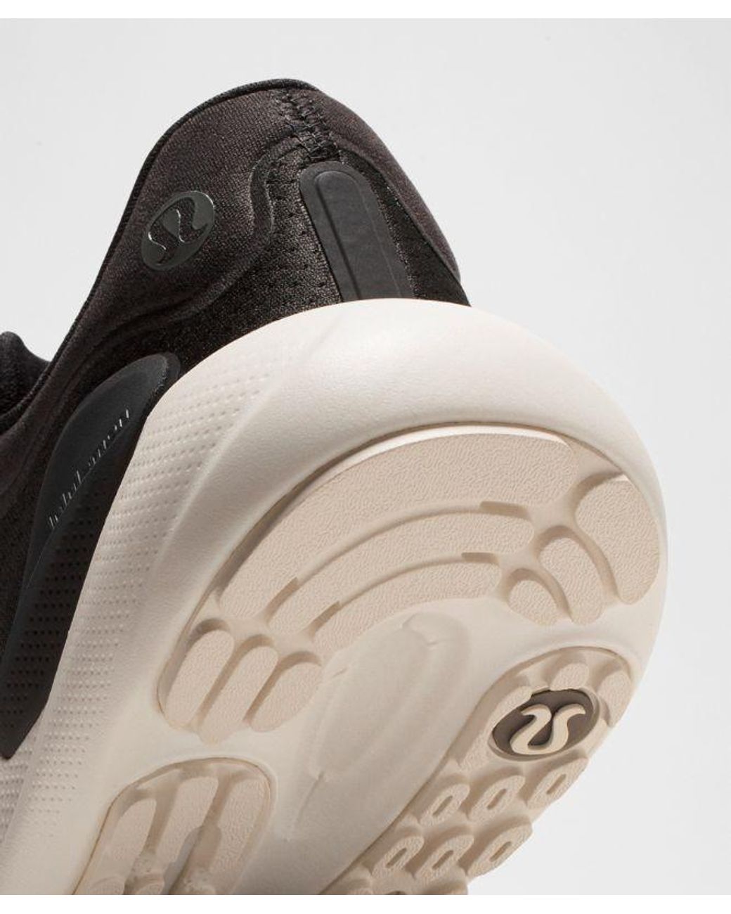 lululemon athletica Multicolor Beyondfeel Running Shoe