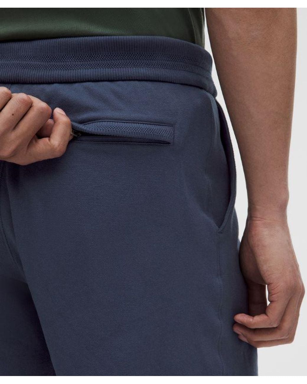 lululemon athletica Green – Pique Performer Relaxed Shorts – 7" – – Size Large for men