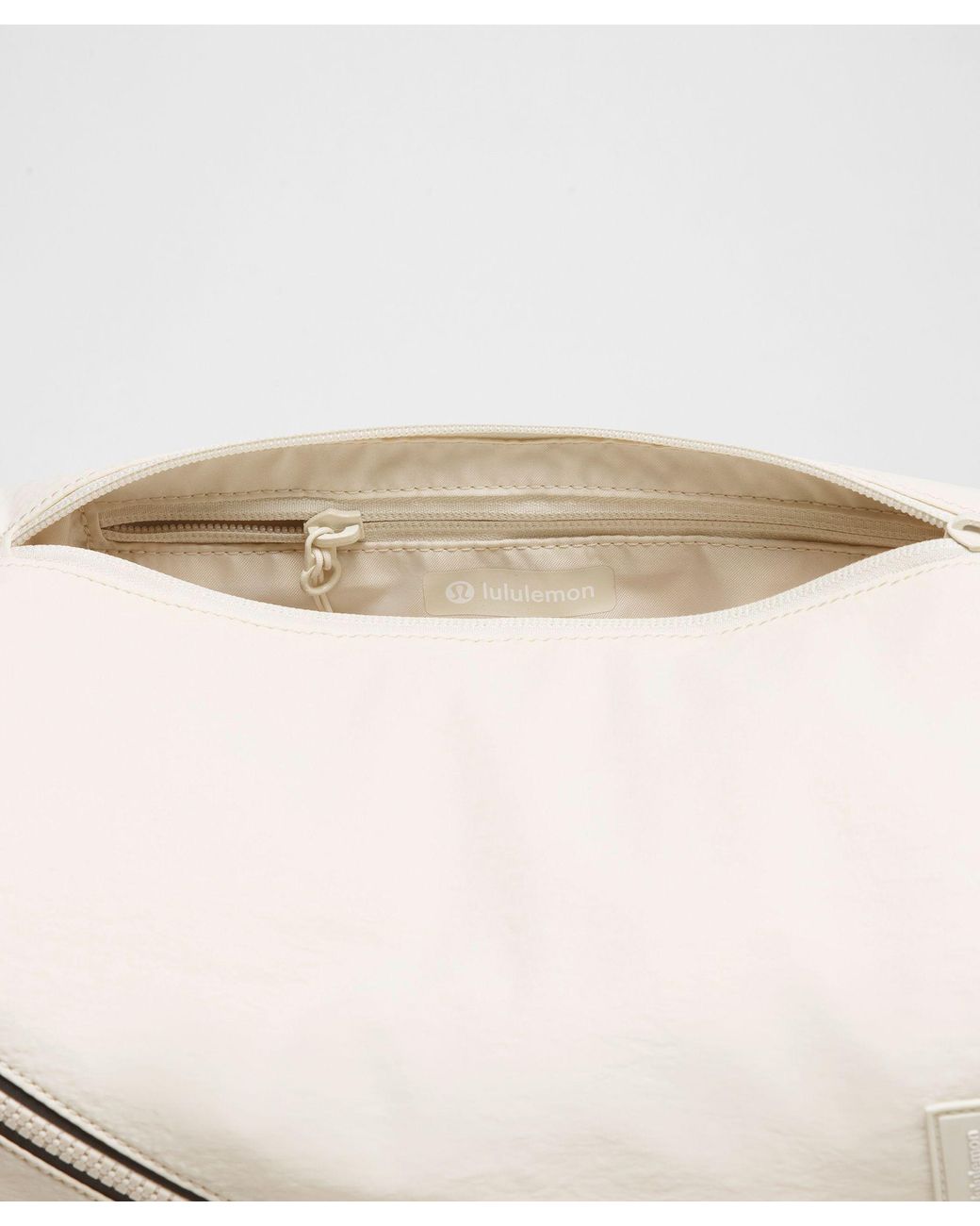 lululemon Fast Track Bag 2.0 9L in Natural | Lyst display picture 2