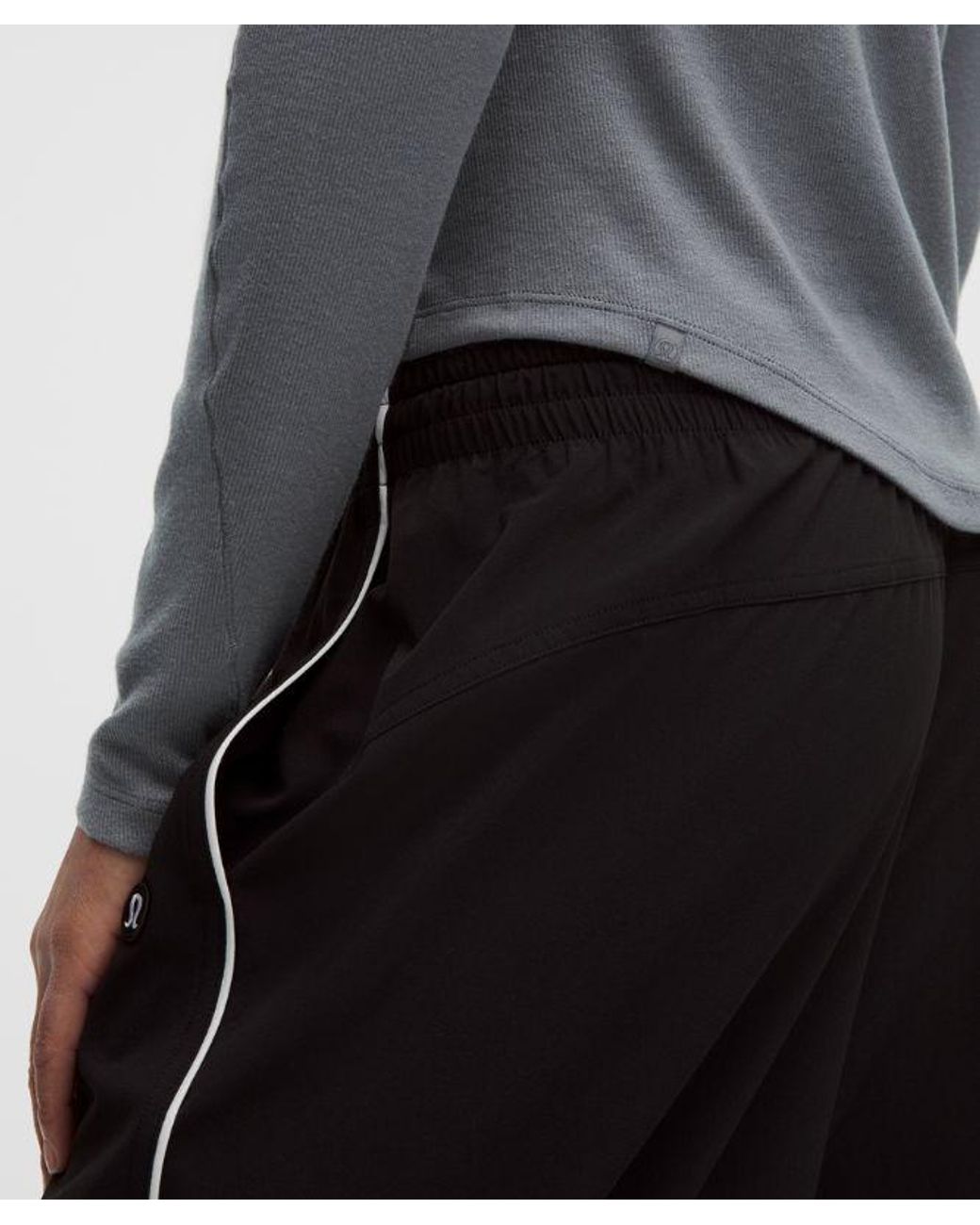 lululemon athletica Gray – Hold Tight Keyhole Neck Long-Sleeve Shirt Logo Bead – – Size 14