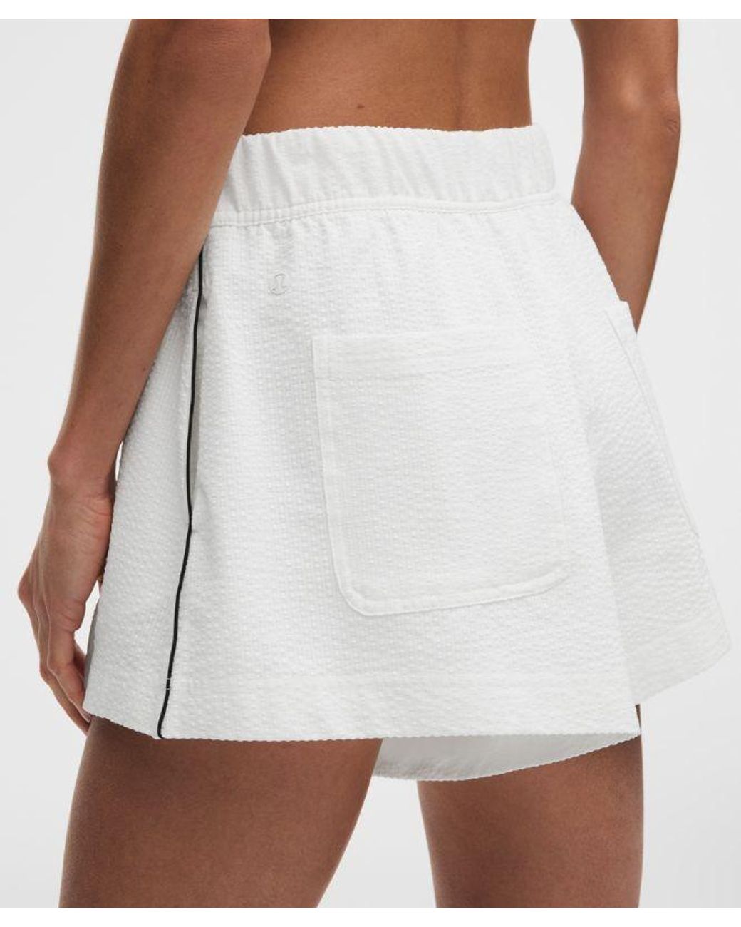 lululemon athletica White – Seersucker High-Rise Pleated Shorts – 3.5" – – Size Large