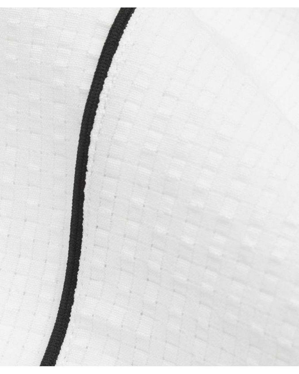 lululemon athletica White – Seersucker High-Rise Pleated Shorts – 3.5" – – Size Large