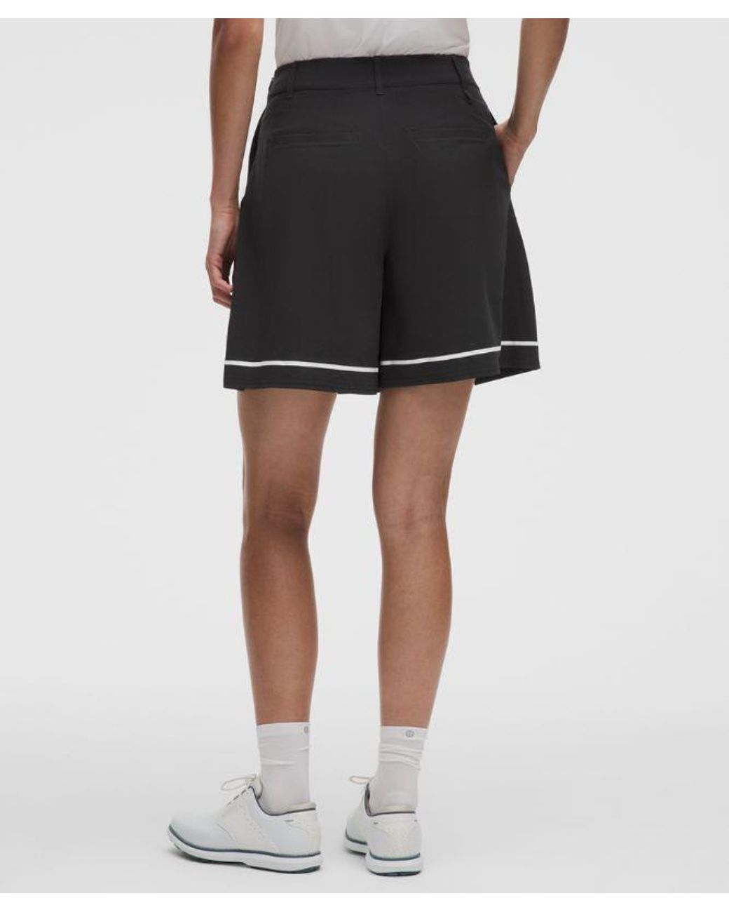 lululemon athletica White – Box-Pleat High-Rise Golf Shorts – 7" – – Size 28