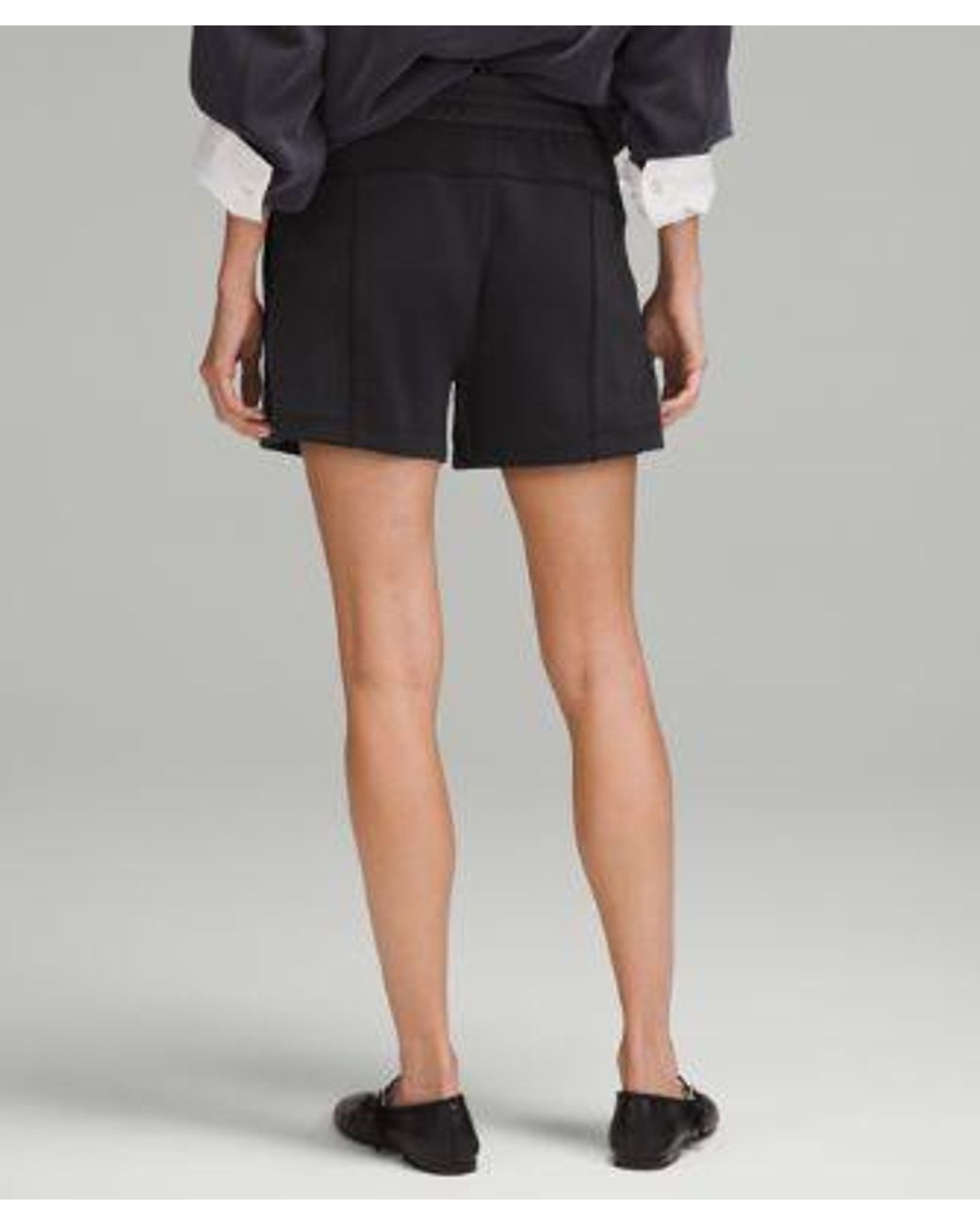 lululemon athletica Black – Softstreme High-Rise Shorts – 4" – – Size 4