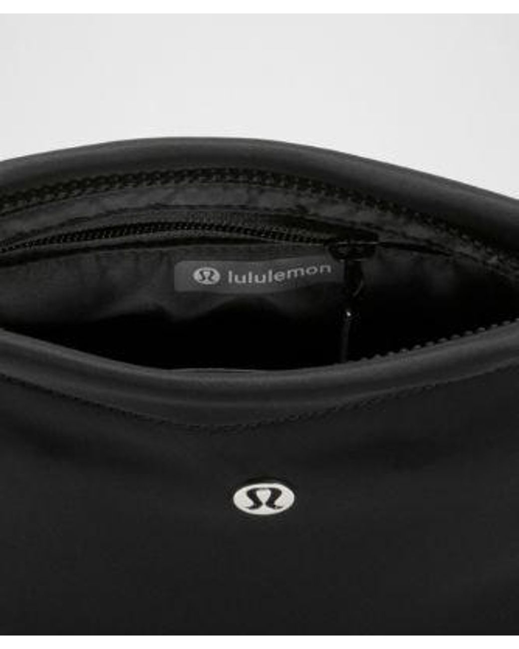 lululemon athletica Black – Convertible Pouch Mini 1L –