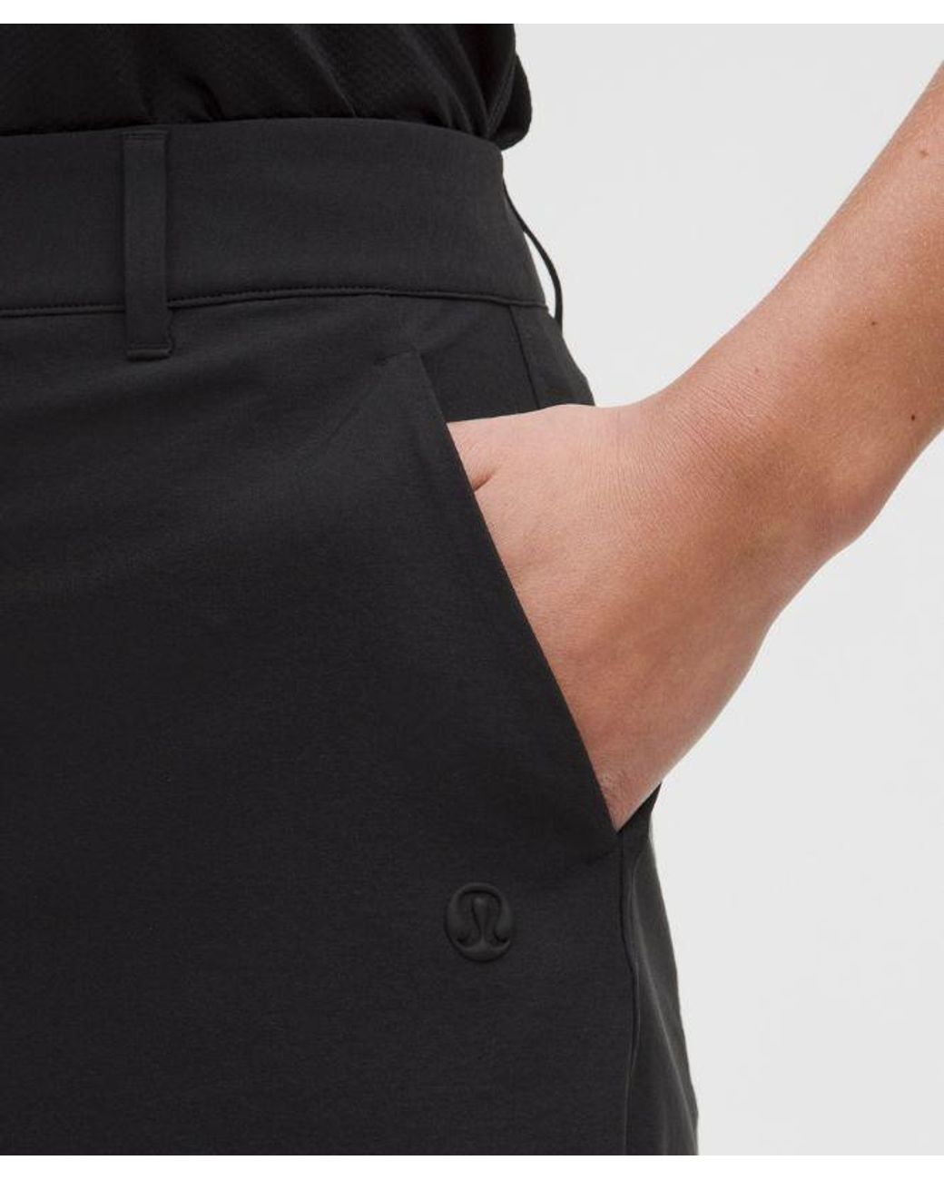 lululemon athletica White – Stretch Golf Shorts – 5" – – Size 28