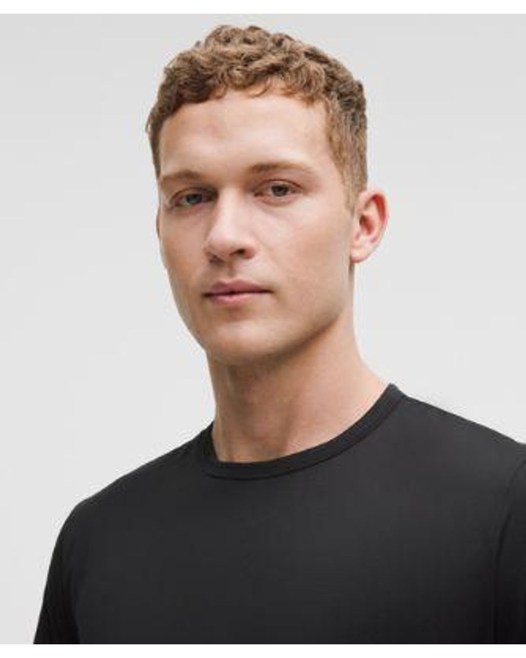 lululemon athletica Black – Mile Maker Run Crew Lightweight Short-Sleeve Shirt – – for men