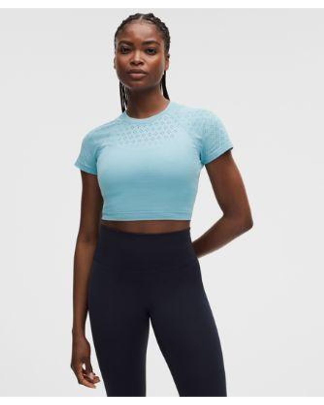 lululemon athletica Blue – Swiftly Tech Cropped Short-Sleeve Shirt 2.0 – /Pastel – Size 8