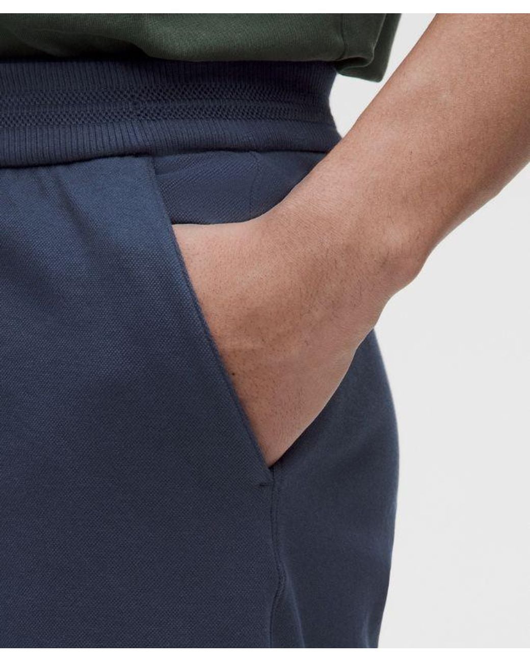 lululemon athletica Green – Pique Performer Relaxed Shorts – 7" – – Size Large for men