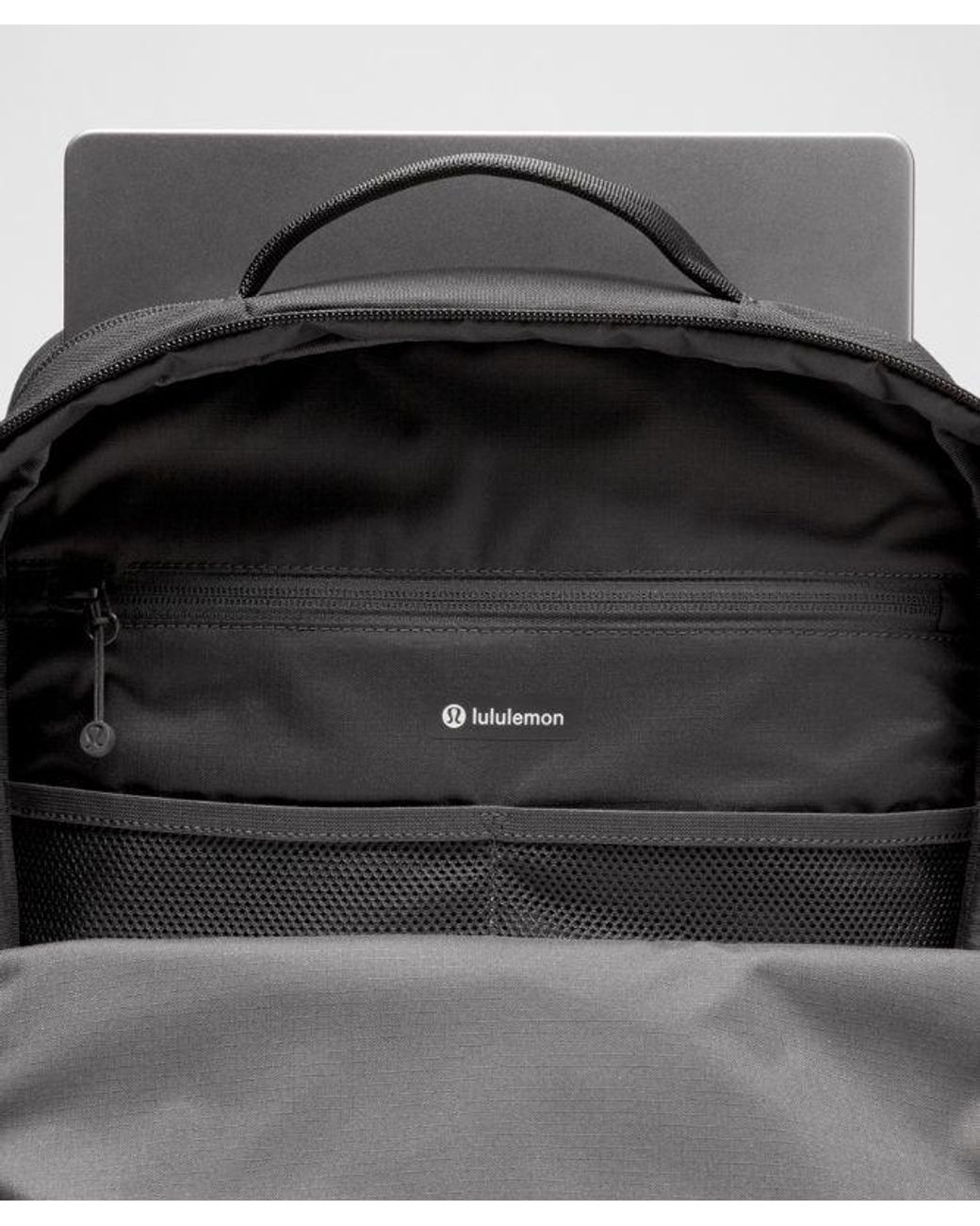 lululemon athletica Black – Double-Zip Backpack 22L Tech Canvas –
