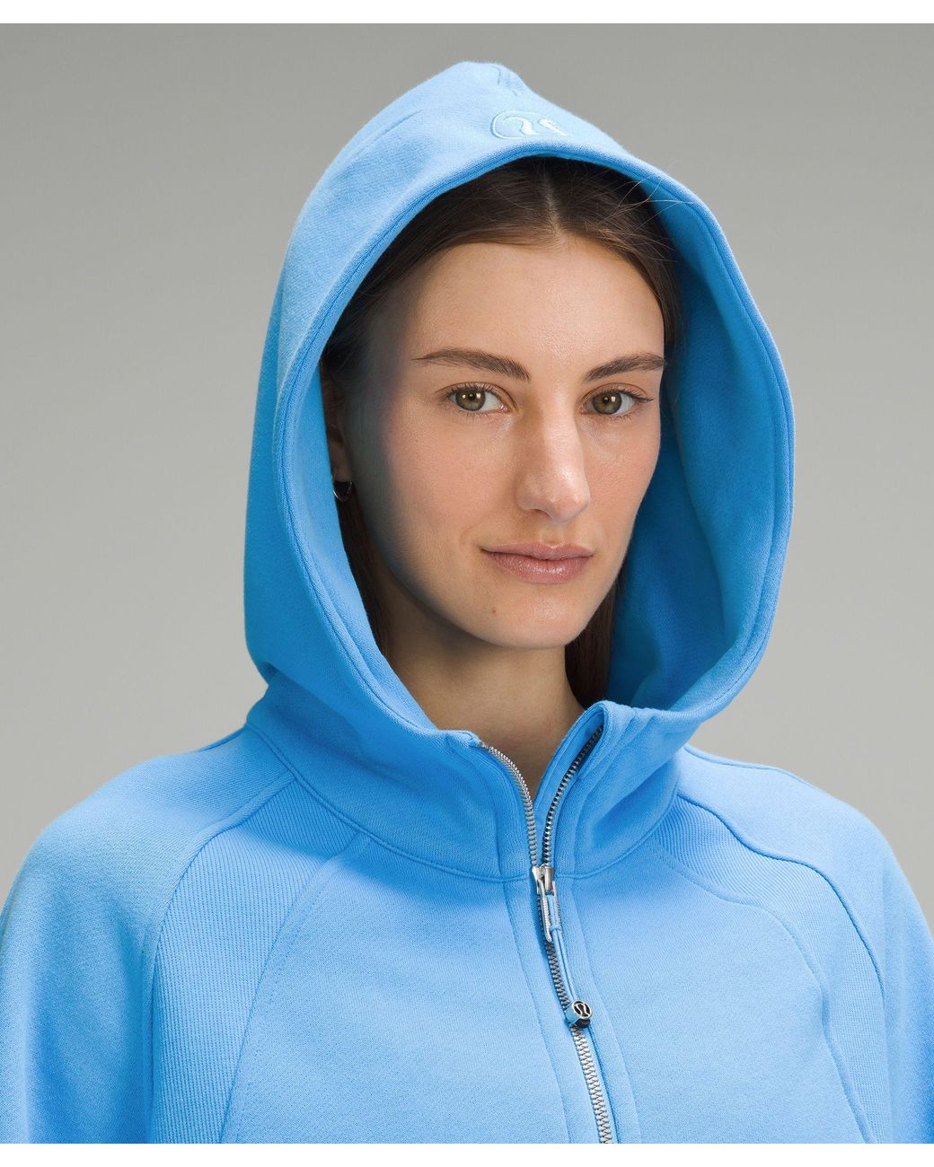 Lululemon popular bright blue full zip hooded jacket 4