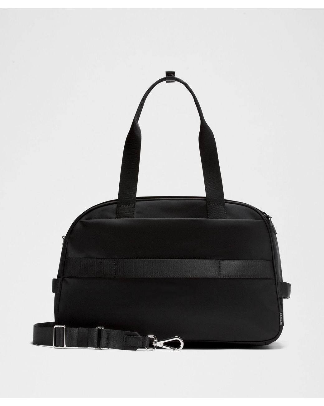 lululemon – City Essentials Duffle Bag 28L – in Black | Lyst