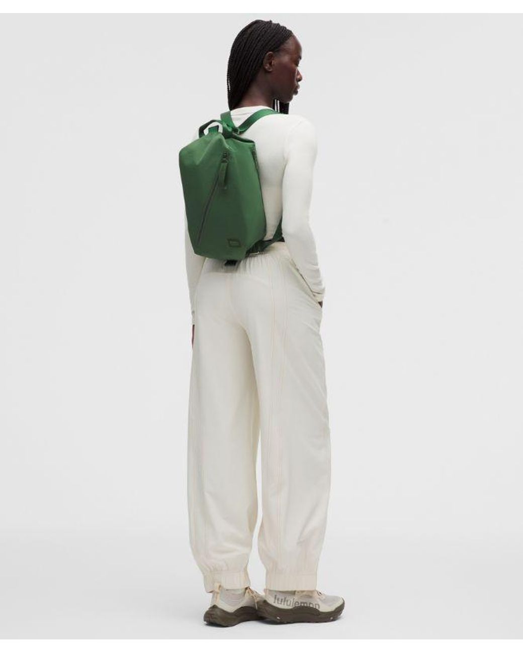 lululemon athletica Green – Fast Track Bag 2.0 9L –