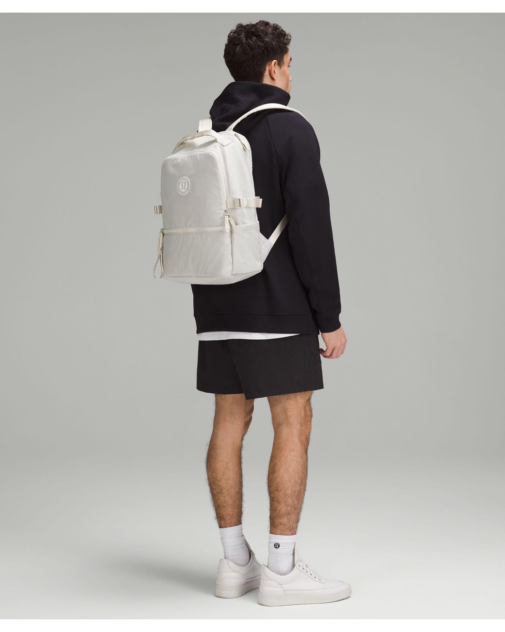lululemon New Crew Backpack 22L With Logo in Gray | Lyst display picture 1