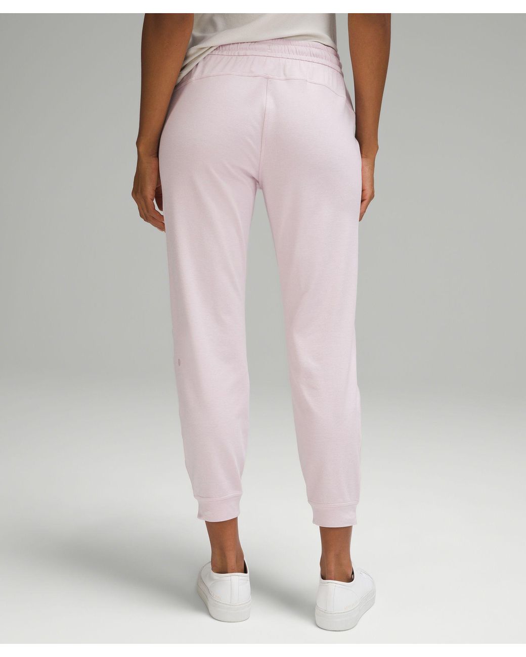 Lululemon store pink joggers