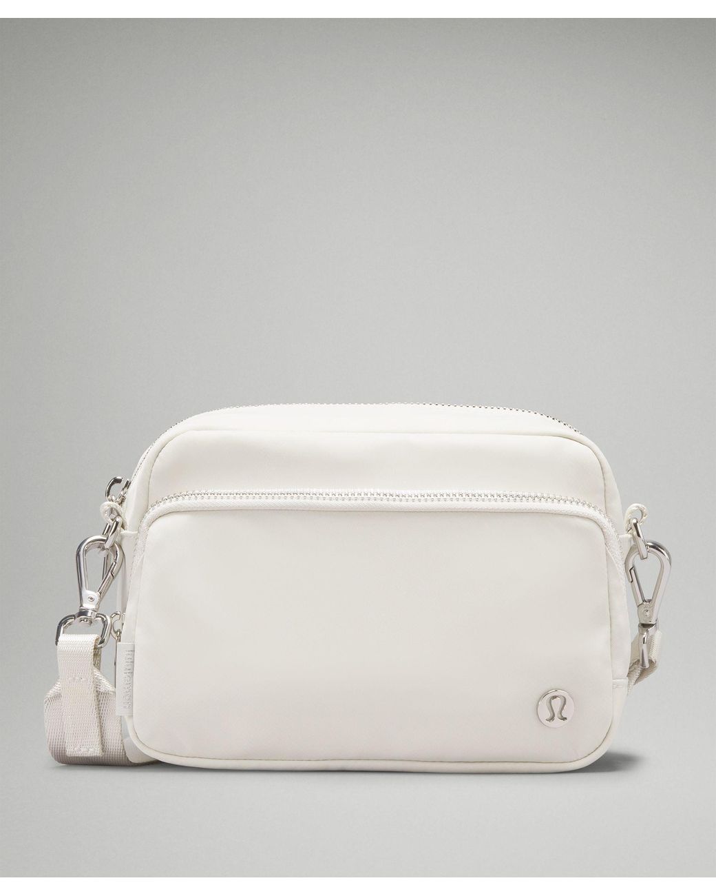 【ルルレモン】 Everywhere Crossbody Bag 2L l Hardware Everywhere Crossbody Bag 2L *Metal Hardware | Men's Bags