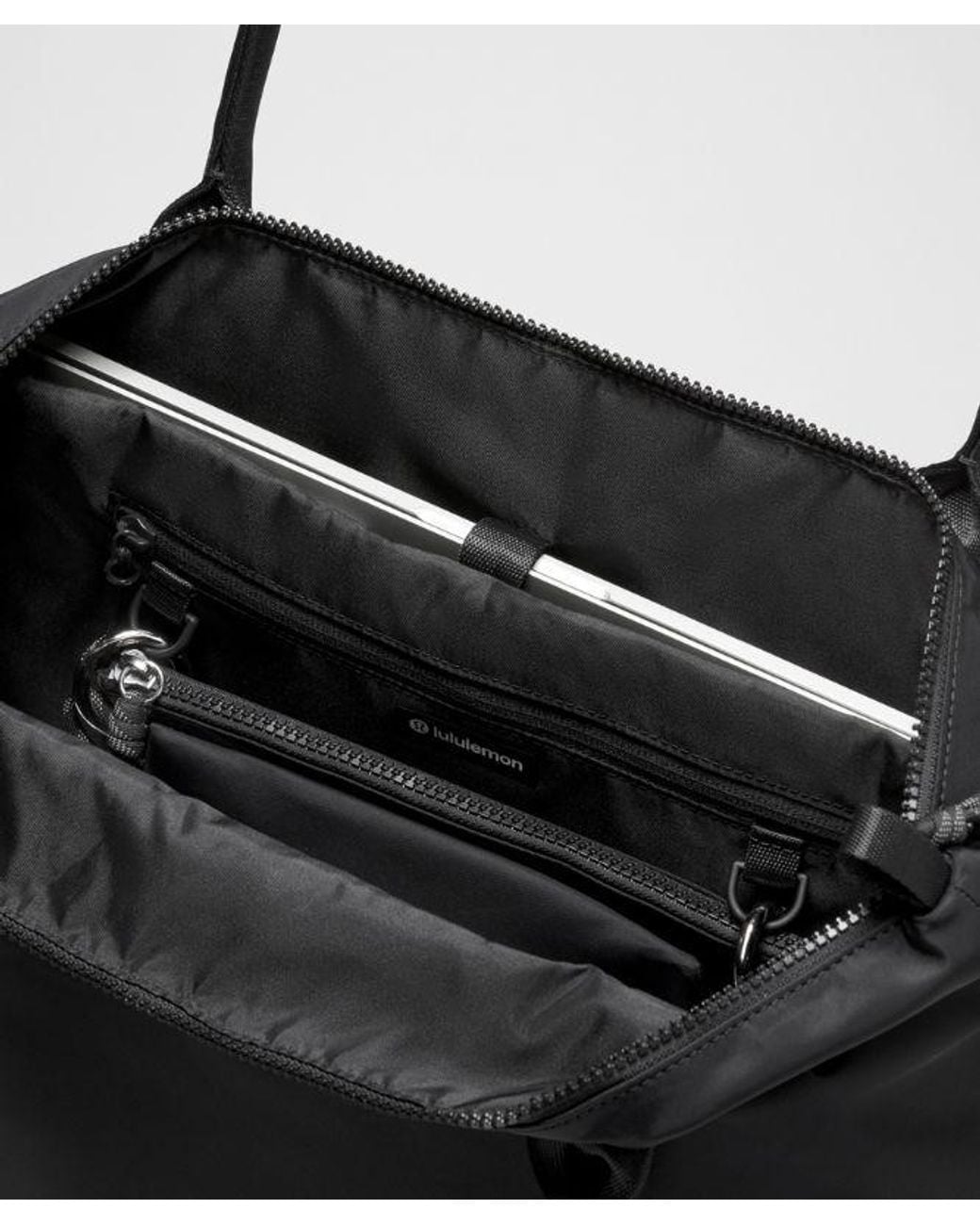 lululemon athletica Black – Modular Tote With Pouches –