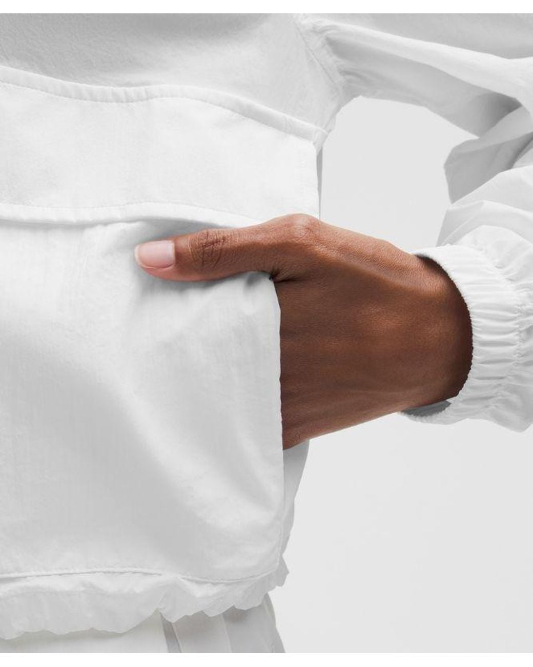 lululemon athletica Hood Lite Jacket - Color White - Size 0