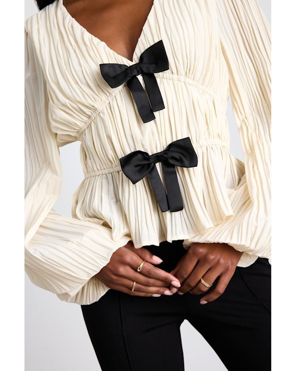 Lulus Black Yvetta Cream Plisse Balloon Sleeve Bow Top