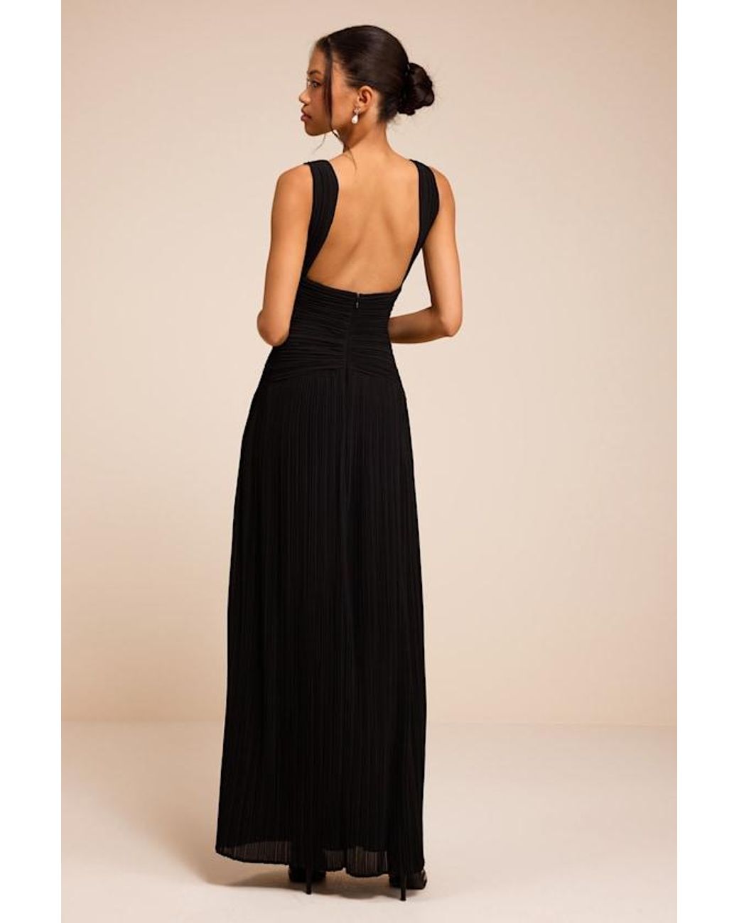 Lulus Black Kelina Pleated Drop Waist Maxi Dress