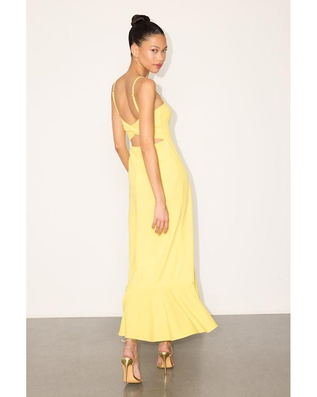 Lulus Yellow Iveta Cutout Ruffled Sleeveless Midi Dress