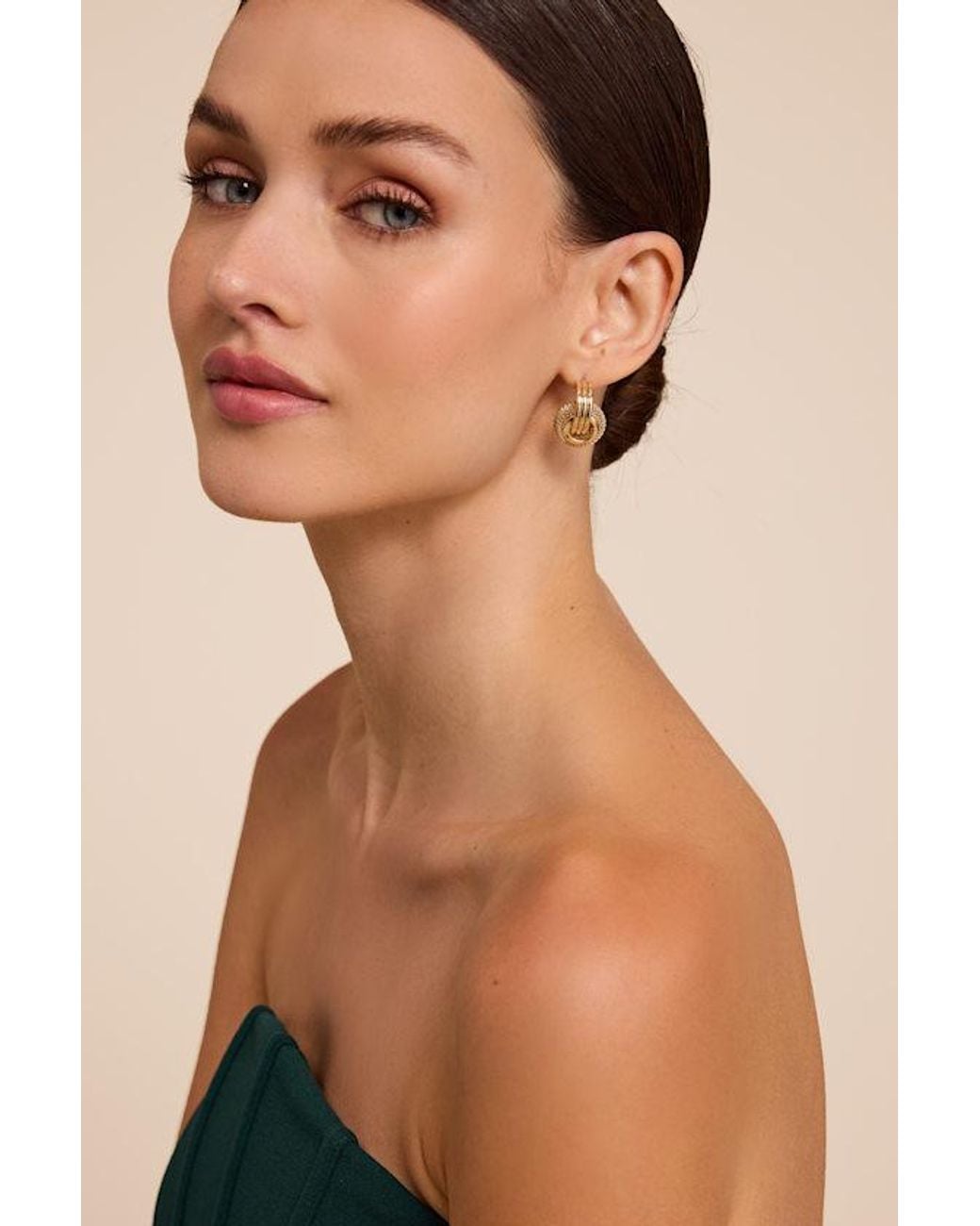 Lulus Brown Razele Textured Doorknocker Earrings