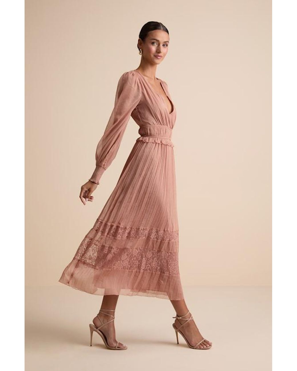 Lulus Pink Cambree Pleated Blouson Sleeve Lace Midi Dress