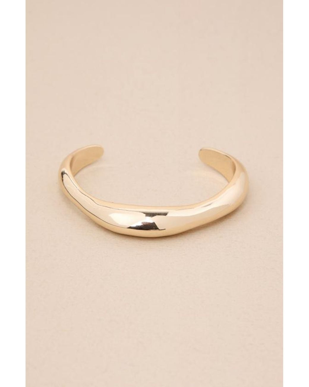 Lulus Brown Glowing Always Wavy Bangle Bracelet