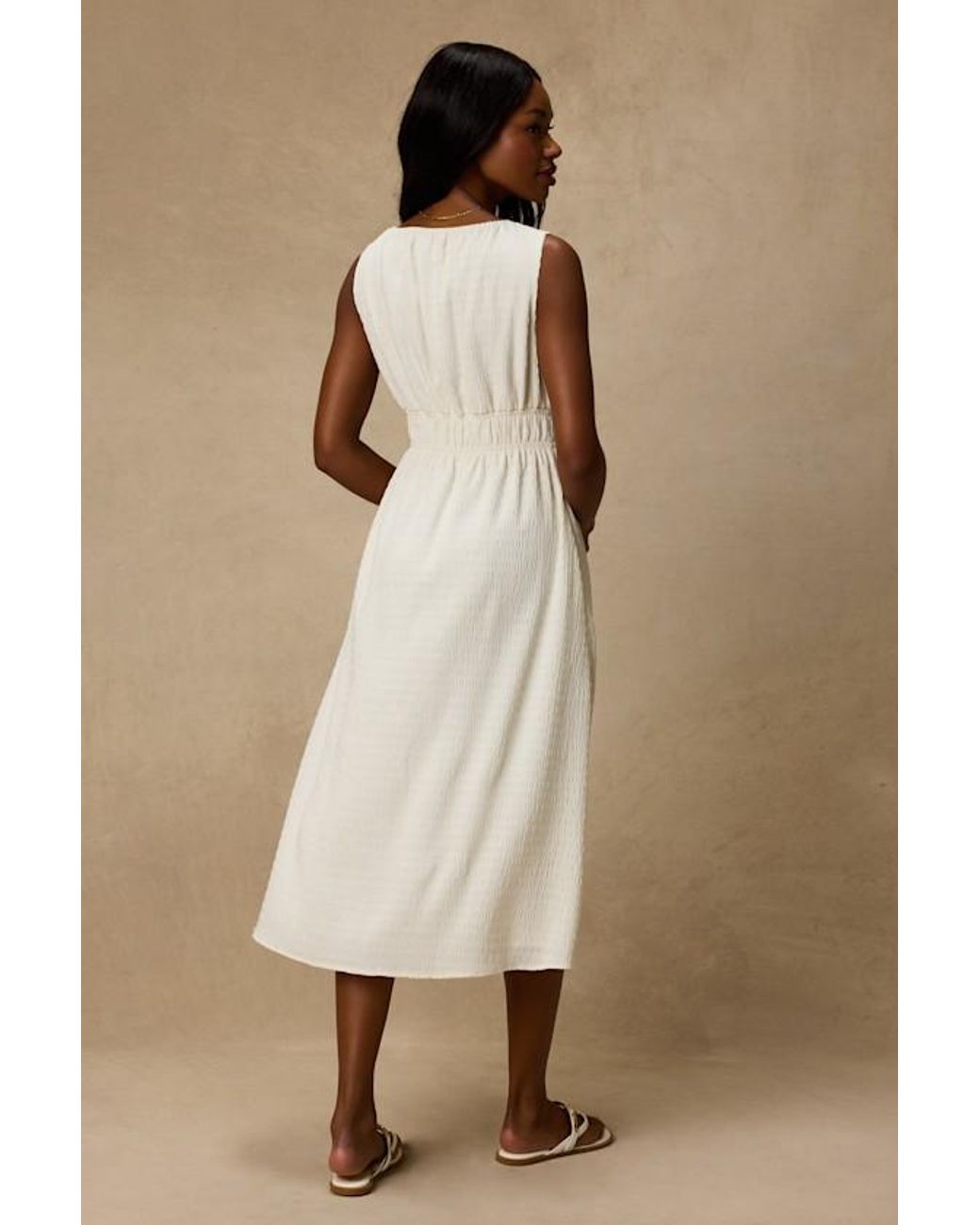 Lulus Natural Anamaya Textured V-Neck Midi Dress