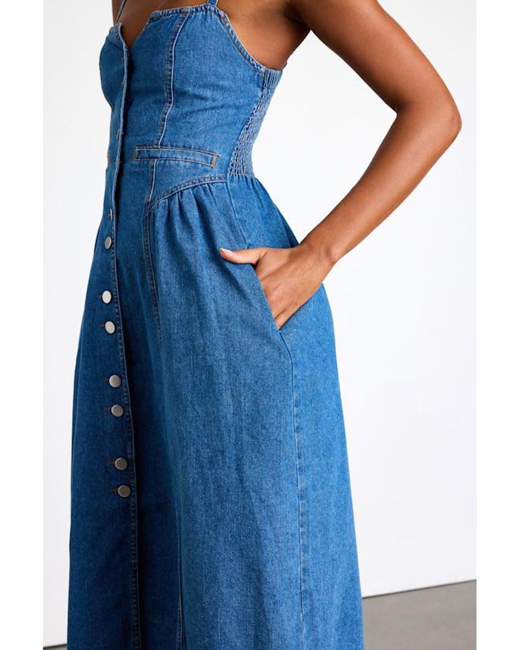 Lulus Westlee Wash Denim Button-Front Midi Dress in Blue | Lyst Lulus Westlee Wash Denim Button-Front Midi Dress in Blue | Lyst