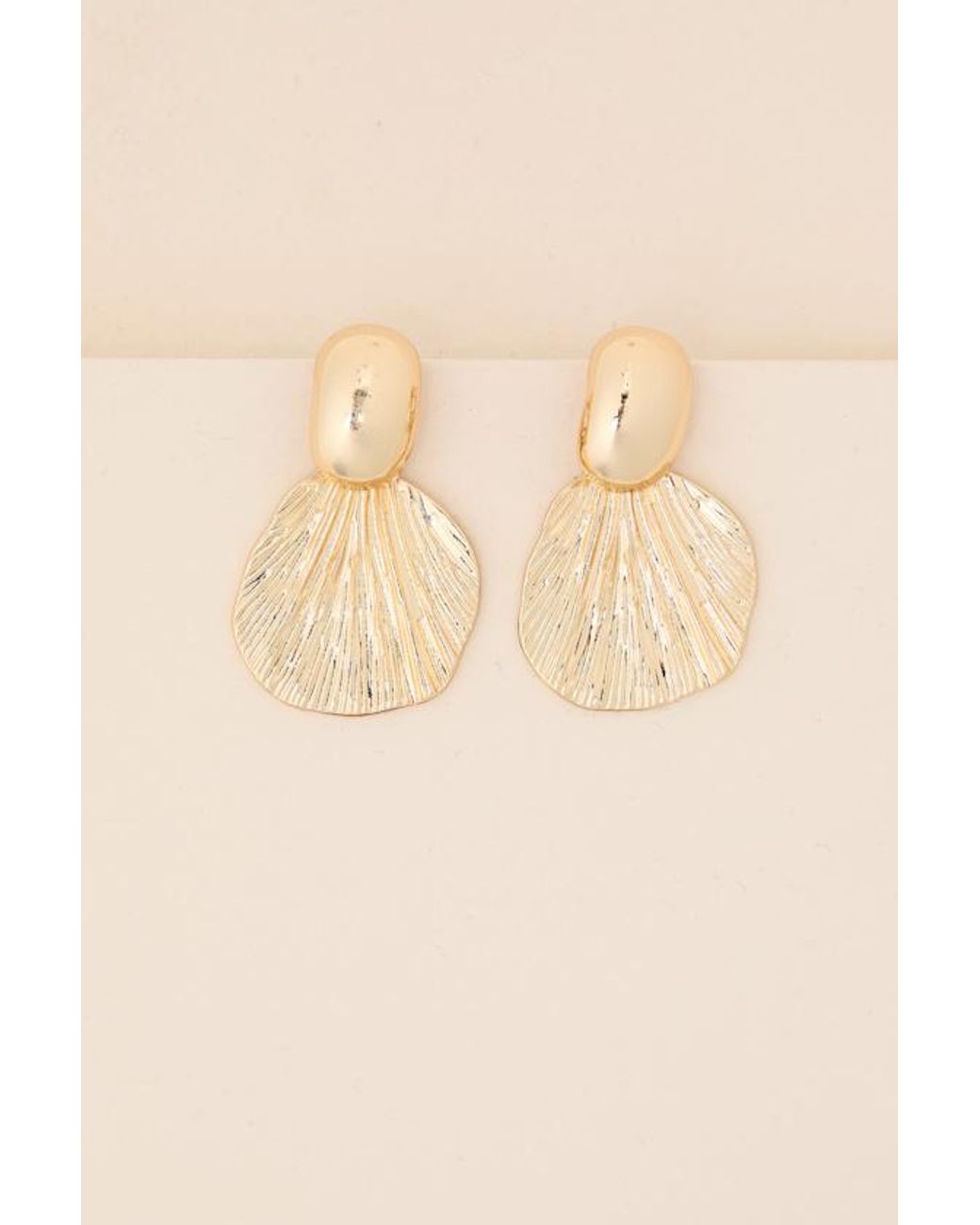 Lulus Natural Eviana Leaf Drop Earrings