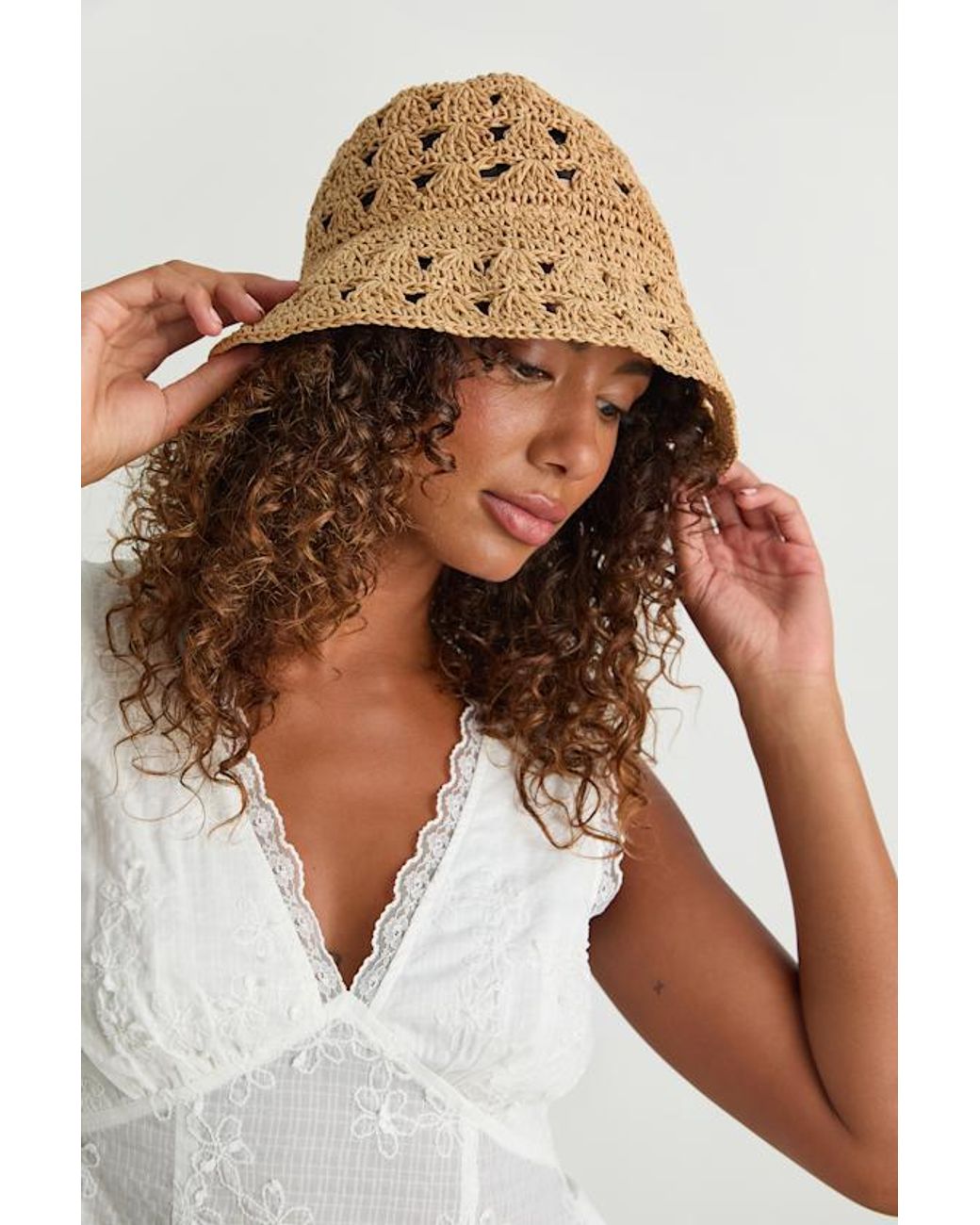 Lulus Natural Clemma Raffia Bucket Hat