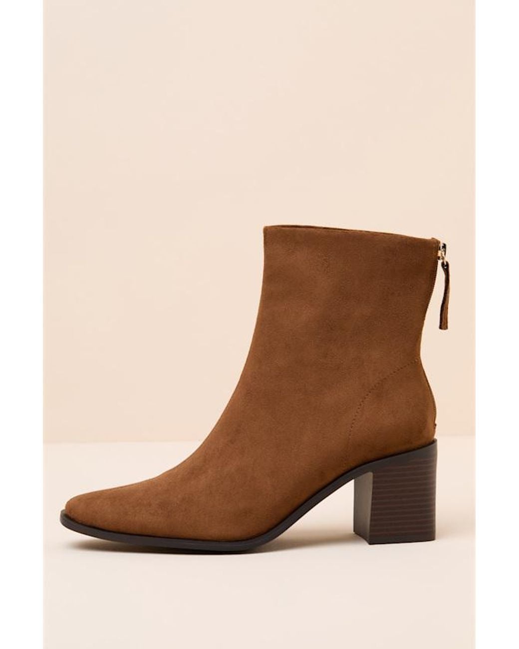 Matisse Brown Warren Suede Ankle Booties
