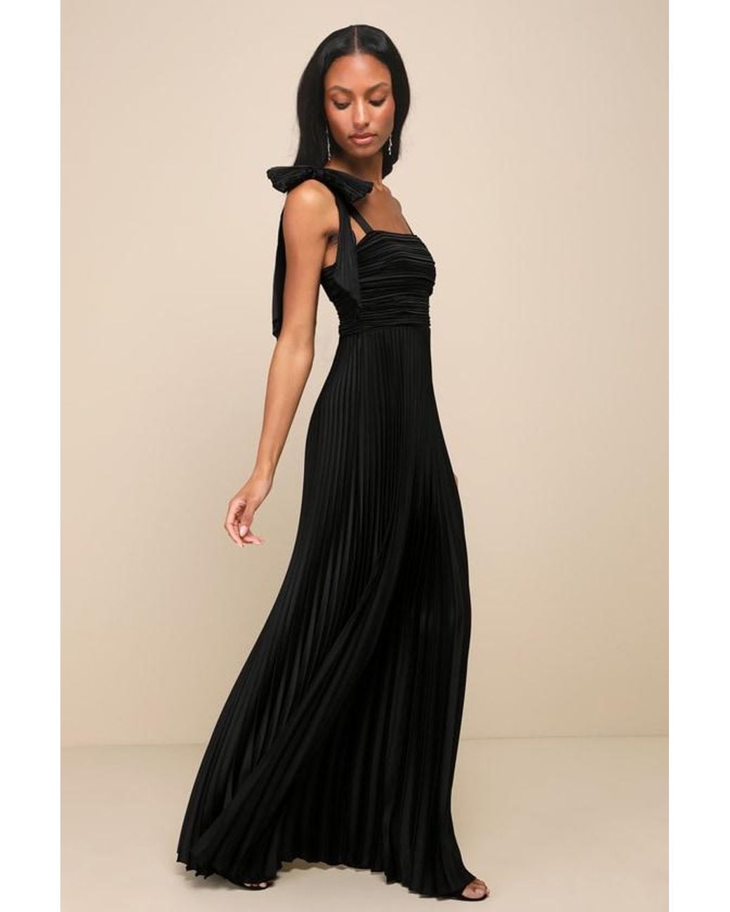Lulus Blue Gorgeous Purpose Satin Pleated Sleeveless Bow Maxi Dress
